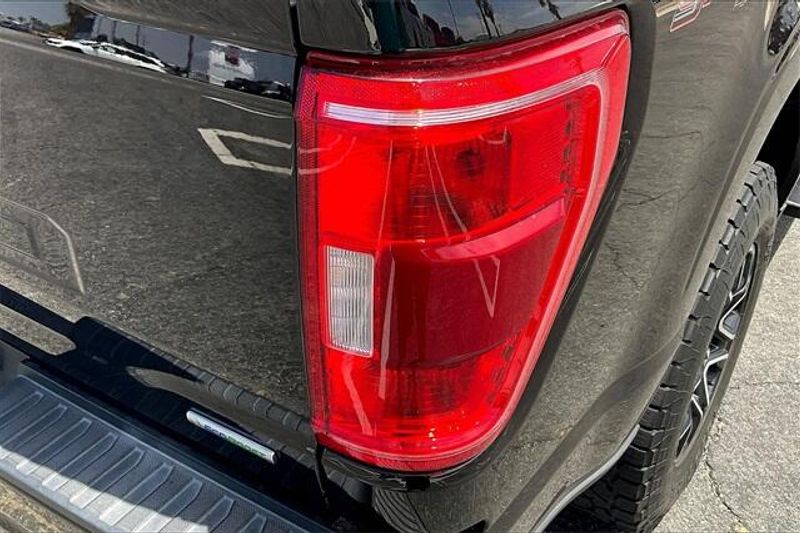 2022 Ford F-150 XLTImage 28