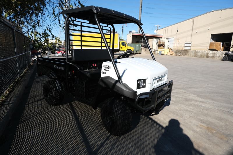 2025 Kawasaki MULE 4010 4X4 FE BRIGHT WHITEImage 9