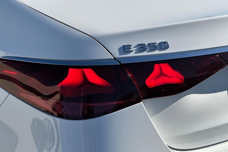 Used 2025 Mercedes-Benz E-Class E 350Image 33