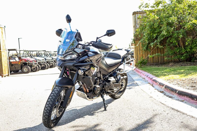 New 2025 CFMOTO IBEX 800E  GEM BLACK Image 24