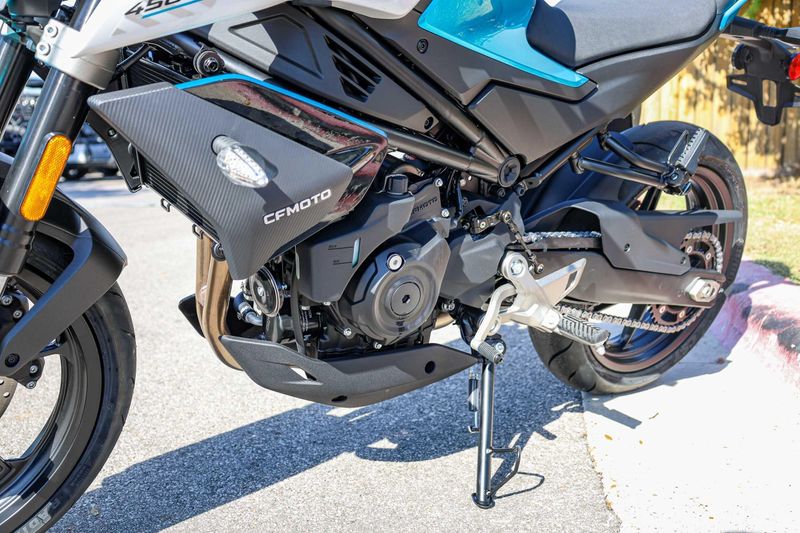 NEW 2026 CFMOTO 450NK Image 30
