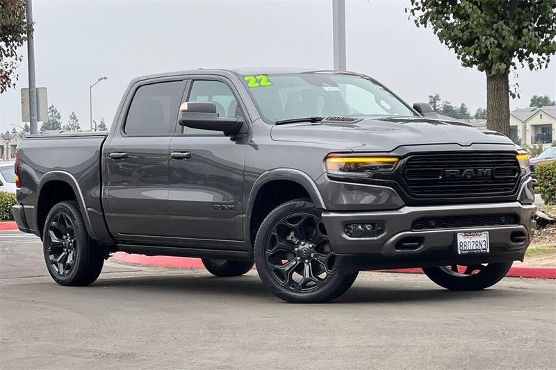2022 Ram 1500 Limited photo 2