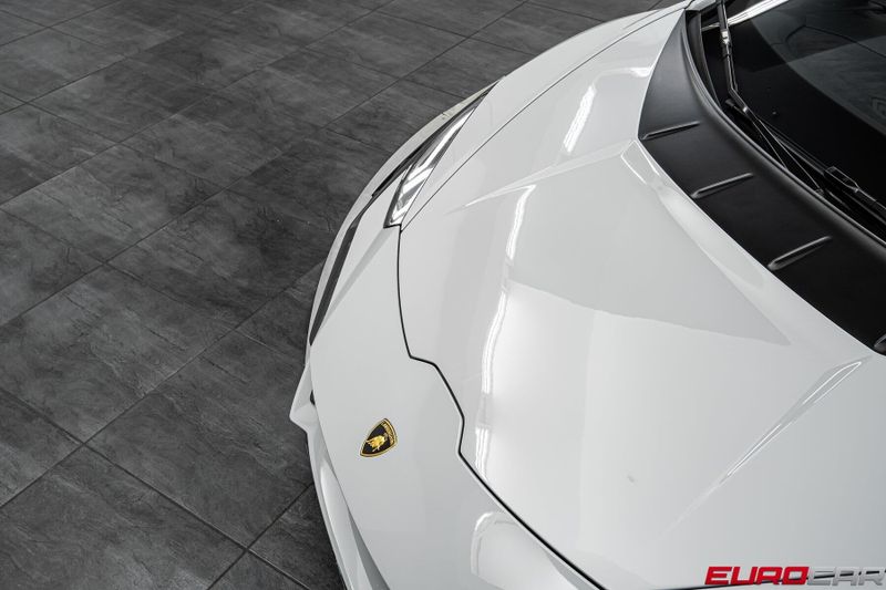 2023 Lamborghini Huracan Tecnica *FRONT LIFT * FRONT PPF*Image 9
