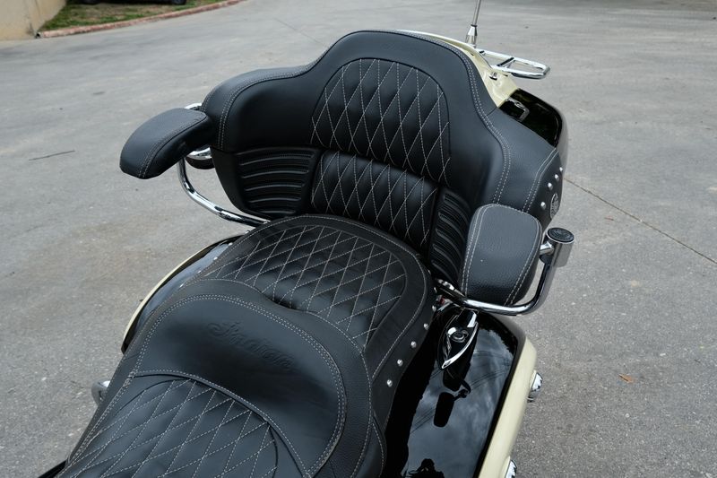 USED 2017 INDIAN MOTORCYCLE ROADMASTER Image 19