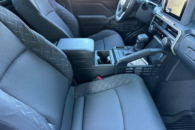 New 2026 Toyota Tacoma SRImage 14