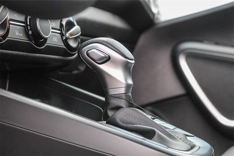 New 2025 Kia Soul LXImage 40