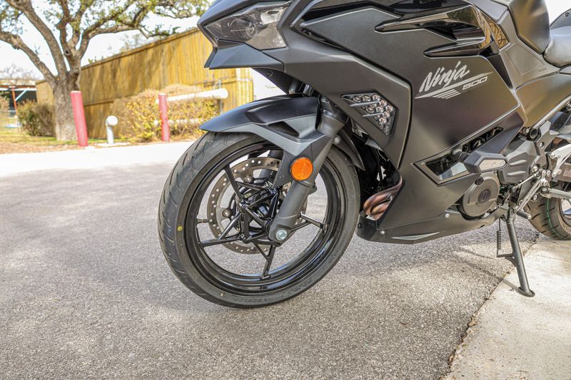 USED 2026 KAWASAKI NINJA 500 BASE Image 9