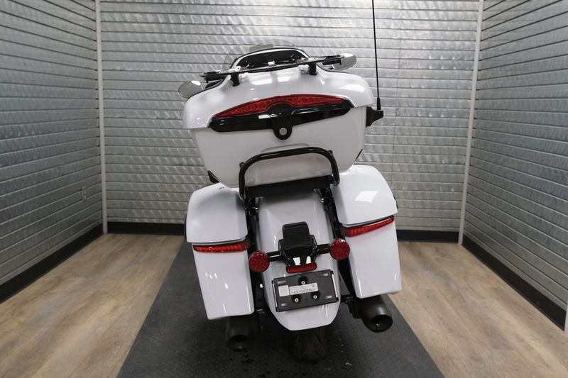 NEW 2025 INDIAN MOTORCYCLE PURSUIT DARK HORSE Image 4