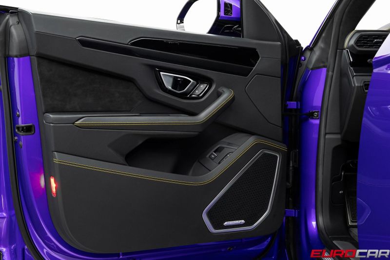 Used 2023 Lamborghini Urus S *BODY COLOR STYLE PACKAGE * PANORAMIC SUNROOF*Image 22