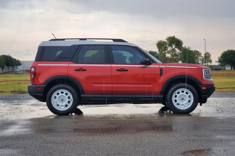 2023 Ford Bronco Sport Heritage photo 3
