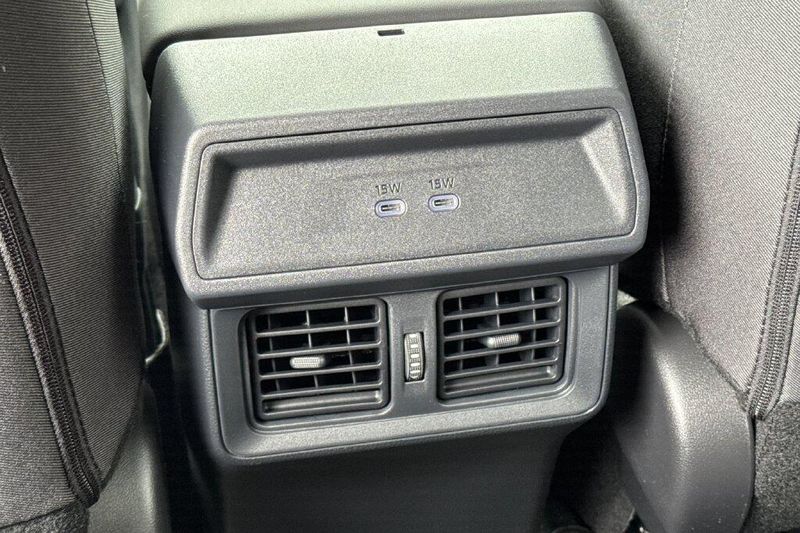 New 2026 Toyota RAV4 Plug-In Hybrid SEImage 13