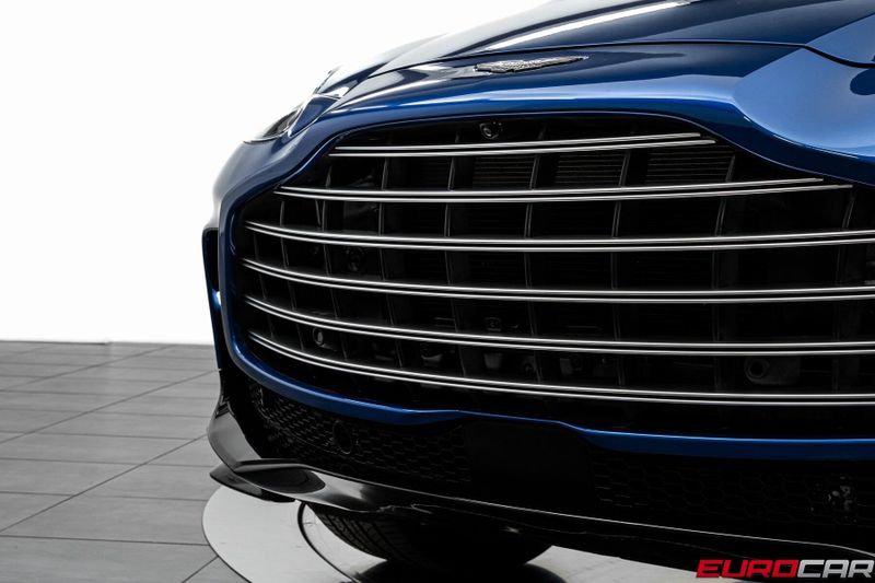 Used 2023 Aston Martin DBX 707 *HUGE CARBON OPTIONS * 23 FORGED WHEELS*Image 12