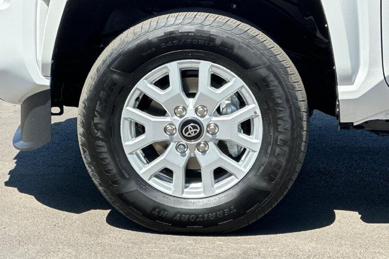 New 2026 Toyota Tacoma SRImage 30