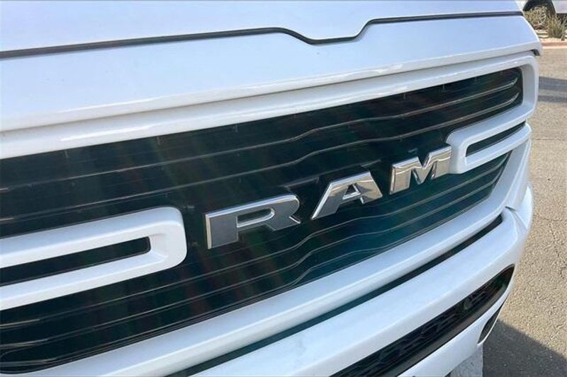 2022 RAM 1500 LaramieImage 30