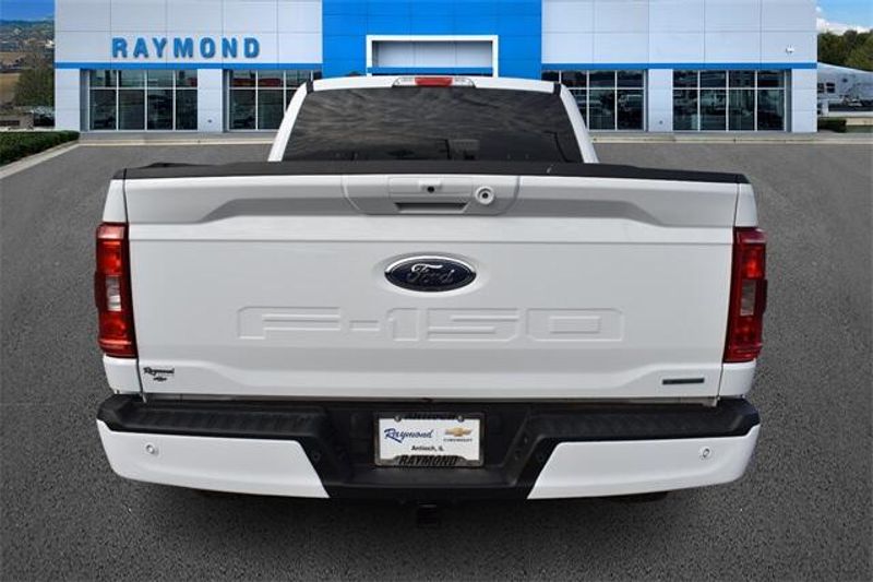 Used 2022 Ford F-150 XLTImage 4