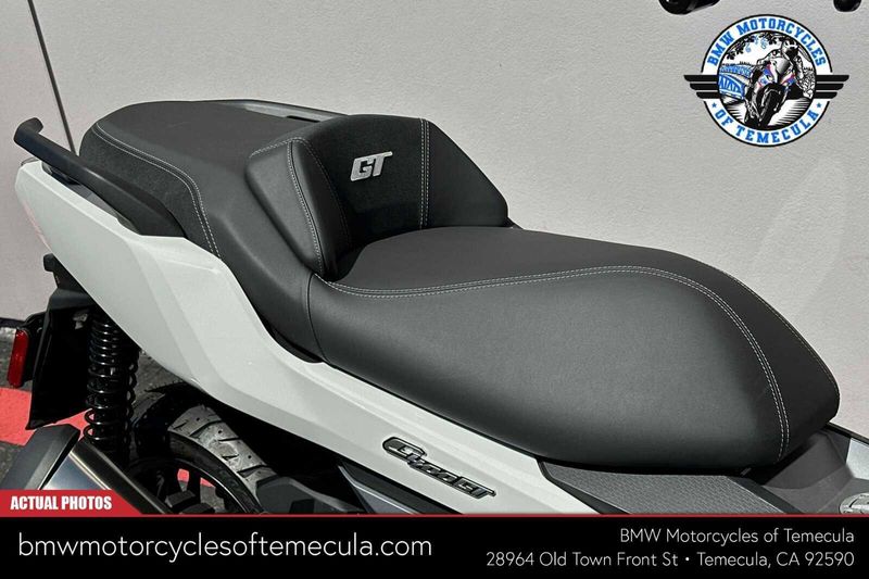 2024 BMW C 400 GT in a ALPINE WHITE exterior color. BMW Motorcycles of Temecula – Southern California (951) 506-6903 bmwmotorcyclesoftemecula.com 