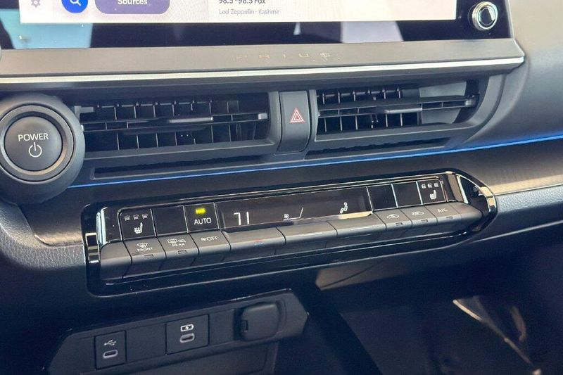 Used 2025 Toyota Prius NightshadeImage 19