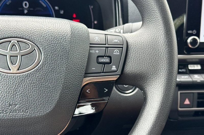 New 2026 Toyota Camry LEImage 26