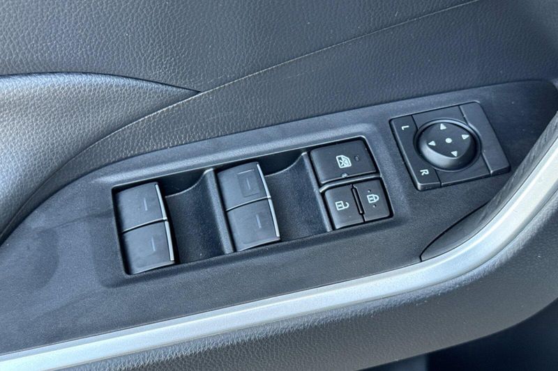 Used 2023 Toyota RAV4 XLE PremiumImage 12
