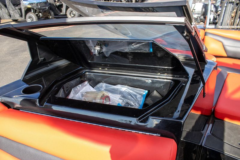 2023 AXIS A24Image 46