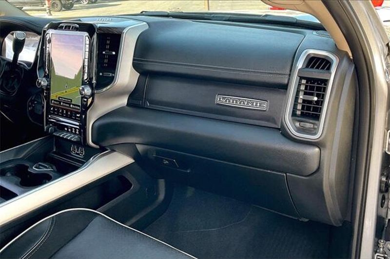 2021 RAM 3500 LaramieImage 16