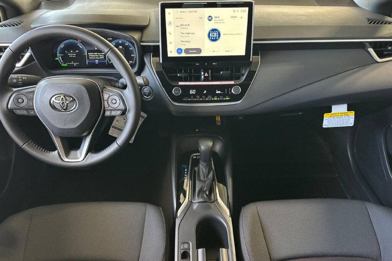 New 2027 Toyota Corolla Hybrid SEImage 14