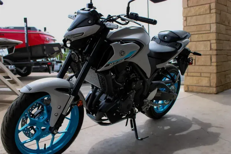 2025 Yamaha MT03 ICE STORM Image 7