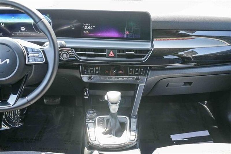 Used 2024 Kia Seltos SImage 14