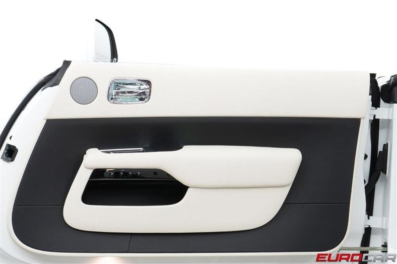 Used 2018 Rolls-Royce Dawn *BESPOKE INTERIOR * IMMACULATE CONDITION*Image 23