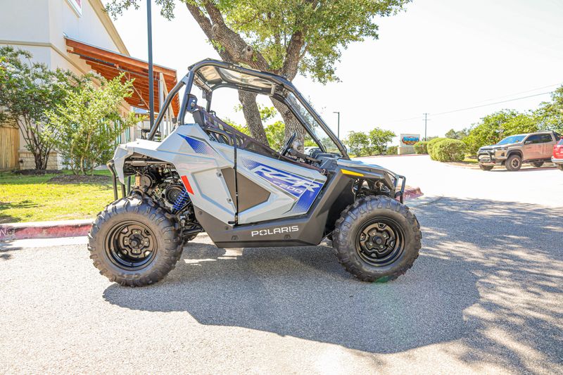 USED 2025 POLARIS RZR 200 EFI Image 11