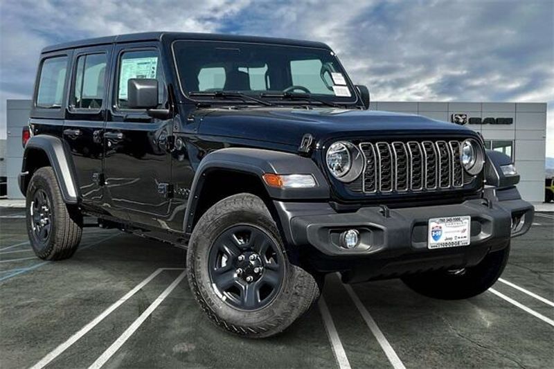 New 2026 Jeep Wrangler 4-door SportImage 14