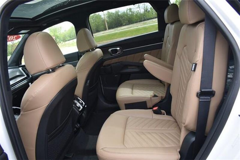 2025 Kia Sorento X-Line SX PrestigeImage 21