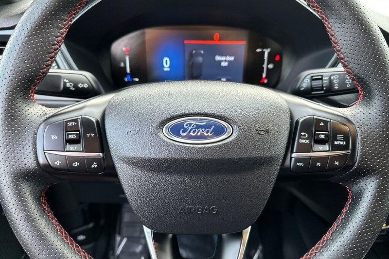Used 2025 Ford Escape ST-LineImage 22
