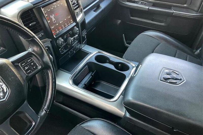 2018 RAM 1500 NightImage 17