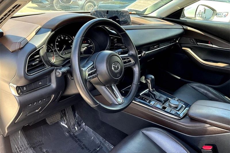 Used 2022 Mazda CX-30 2.5 S Premium PackageImage 9