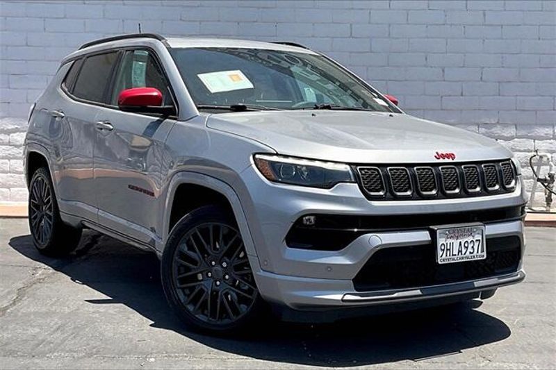 2023 Jeep Compass LimitedImage 12