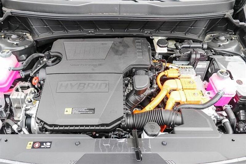 2025 Kia Niro LXImage 26