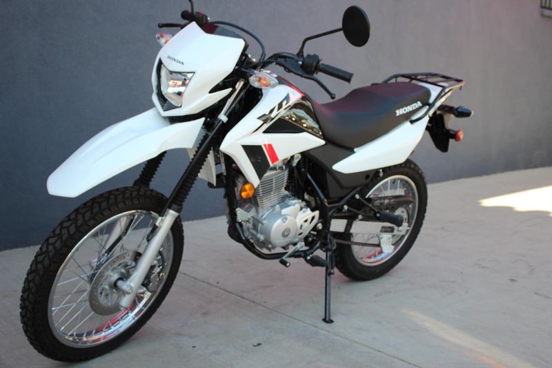2024 Honda XR150L Image 5