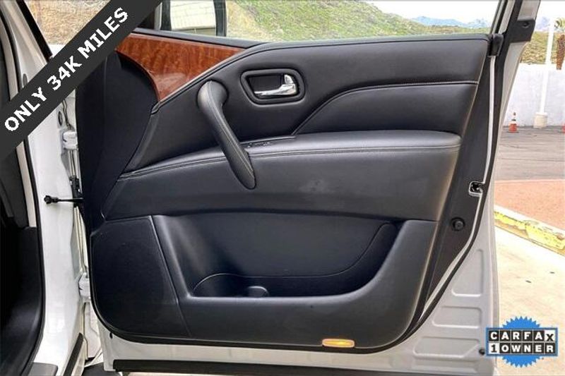 Used 2018 INFINITI QX80 BaseImage 23