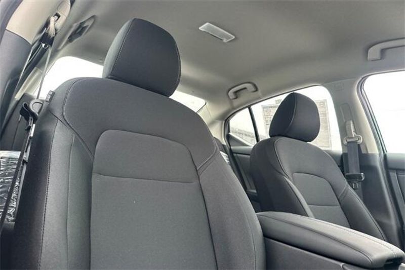 New 2025 Nissan Sentra SImage 13