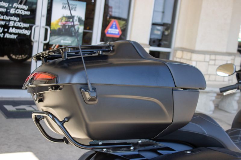 USED 2025 INDIAN MOTORCYCLE ROADMASTER POWER PLUS  DARK HORSE Image 14