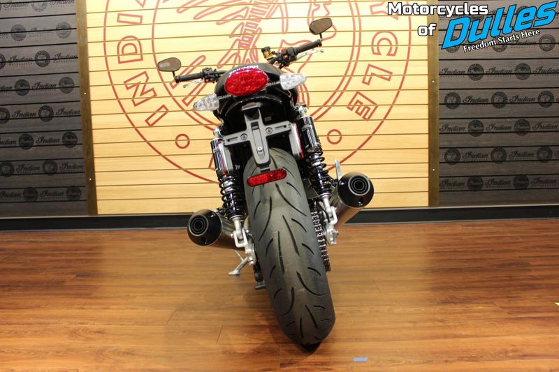 New 2025 Triumph Speed Twin 1200 Image 7