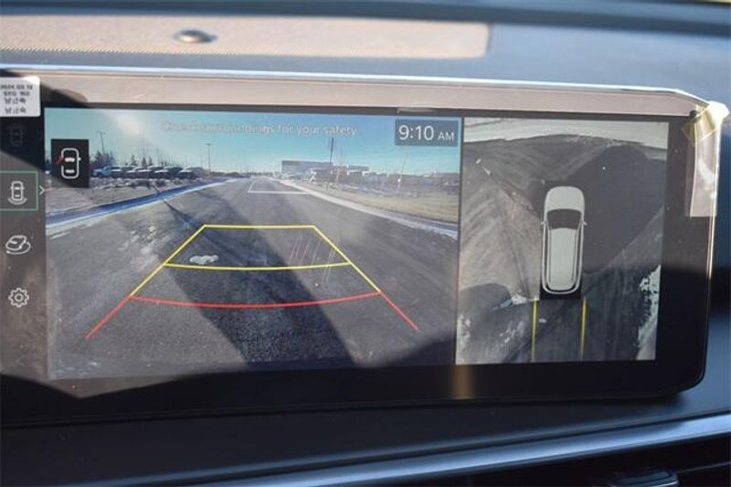 2025 Kia Sorento SXImage 30