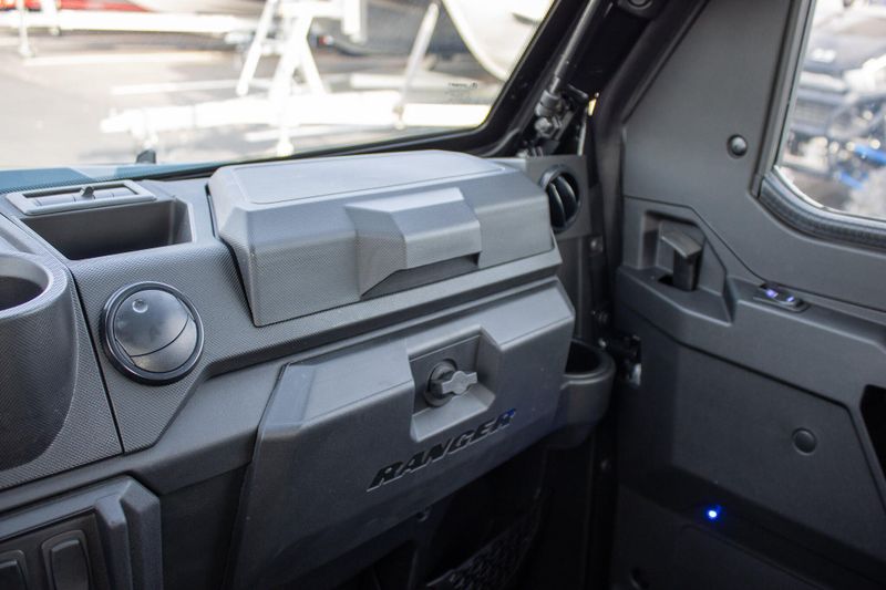 NEW 2026 POLARIS RANGER CREW XP 1000 NORTHSTAR EDITION PREMIUM Image 24