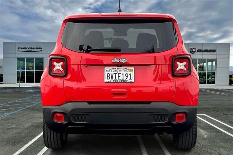 2021 Jeep Renegade SportImage 3