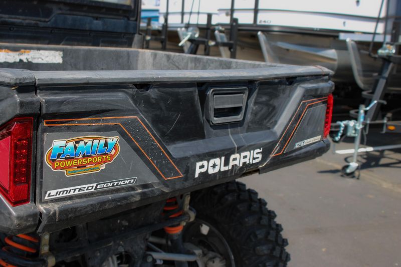2014 Polaris RANGER CREW 900 EPS LE MATTE METALLIC SUNSET RED Image 16