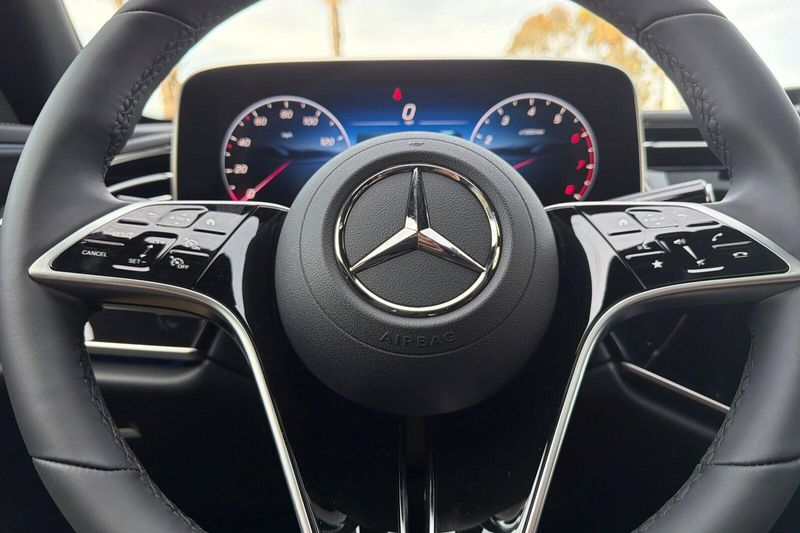 New 2026 Mercedes-Benz E-Class E 450Image 20
