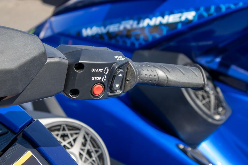 NEW 2026 YAMAHA VX LIMITED Image 18