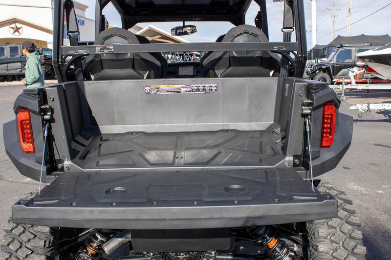 NEW 2026 POLARIS GENERAL XP 4 1000 ULTIMATE Image 25