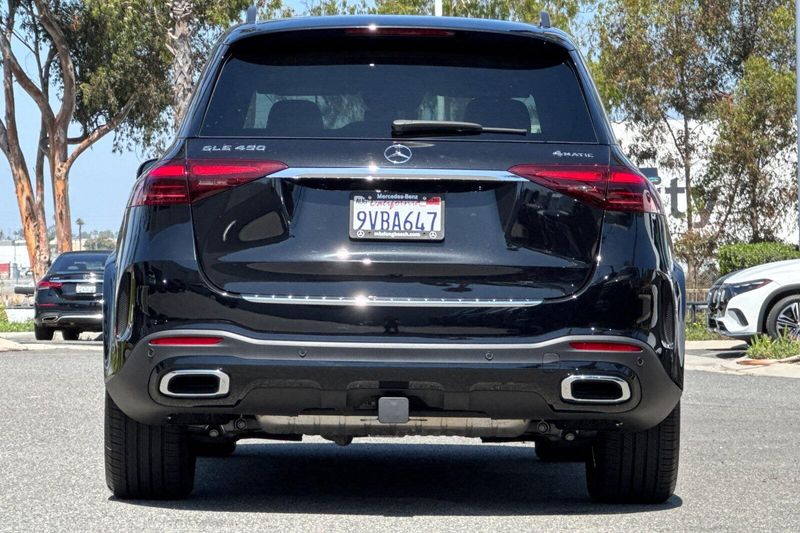 Used 2025 Mercedes-Benz GLE 450Image 5